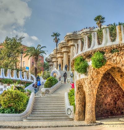 スペイン 世界遺産や不思議建築など 唯一無二の絶景に酔いしれる観光名所7選 おすすめ旅行を探すならトラベルブック Travelbook スペイン 世界遺産や不思議建築など 唯一無二の絶景に酔いしれる観光名所7選 おすすめ旅行を探すならトラベルブック Travelbook