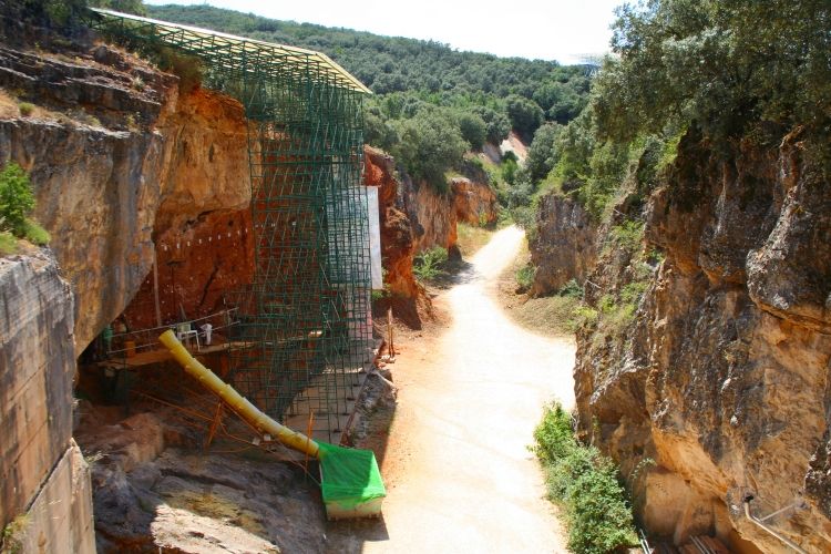 【スペイン】洞窟やカルスト地形の広がる考古遺跡!世界遺産「アタプエルカの考古遺跡」