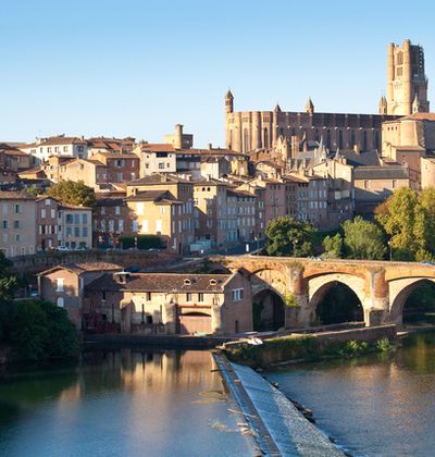 フランス 中世の歴史的建造物が多く残る都市 世界遺産 アルビの司教都市 おすすめ旅行を探すならトラベルブック Travelbook フランス 中世の歴史的建造物が多く残る都市 世界遺産 アルビの司教都市 おすすめ旅行を探すならトラベルブック Travelbook