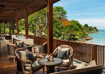 オシャレして出かけたい バリ島の絶景ビーチサイドのレストラン5選 おすすめ旅行を探すならトラベルブック Travelbook オシャレして出かけたい バリ島の絶景ビーチサイドのレストラン5選 おすすめ旅行を探すならトラベルブック Travelbook