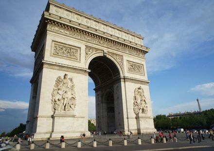 フランス パリ 凱旋門 シャンゼリゼ大通り周辺のおすすめ観光地8選 おすすめ旅行を探すならトラベルブック Travelbook フランス パリ 凱旋門 シャンゼリゼ大通り周辺のおすすめ観光地8選 おすすめ旅行を探すならトラベルブック Travelbook