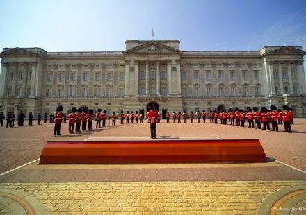 ロンドン イギリス王室の雰囲気 バッキンガム宮殿周辺のおすすめ観光地5選 おすすめ旅行を探すならトラベルブック Travelbook ロンドン イギリス王室の雰囲気 バッキンガム宮殿周辺のおすすめ観光地5選 おすすめ旅行を探すならトラベルブック Travelbook
