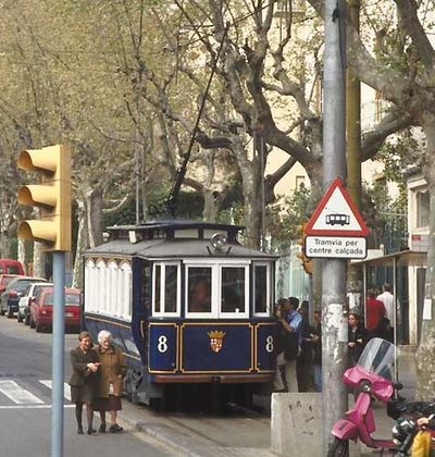 バルセロナ 電車に乗ってティビダボの丘へ行こう 周辺のおすすめの見所4選 おすすめ旅行を探すならトラベルブック Travelbook バルセロナ 電車に乗ってティビダボの丘へ行こう 周辺のおすすめの見所4選 おすすめ旅行を探すならトラベルブック Travelbook