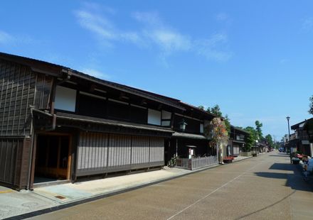 富山 江戸時代の風情が残る岩瀬でおすすめの観光スポット5選 おすすめ旅行を探すならトラベルブック Travelbook 富山 江戸時代の風情が残る岩瀬でおすすめの観光スポット5選 おすすめ旅行を探すならトラベルブック Travelbook