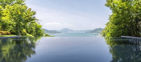 開放感がハンパじゃない 絶景の インフィニティ風呂 厳選５選 おすすめ旅行を探すならトラベルブック Travelbook