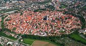 ドイツ 進撃の巨人の世界のモデルになった ネルトリンゲン の楽しみ方 おすすめ旅行を探すならトラベルブック Travelbook