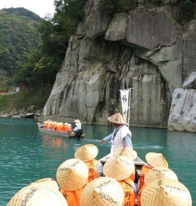和歌山 瀞峡 熊野川にあるおすすめのアクティビティ5選 おすすめ旅行を探すならトラベルブック Travelbook 和歌山 瀞峡 熊野川にあるおすすめのアクティビティ5選 おすすめ旅行を探すならトラベルブック Travelbook