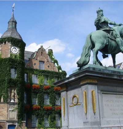 ドイツ デュッセルドルフの観光名所 世界一美しい並木道 に出かけよう おすすめ旅行を探すならトラベルブック Travelbook ドイツ デュッセルドルフの観光名所 世界一美しい並木道 に出かけよう おすすめ旅行を探すならトラベルブック Travelbook