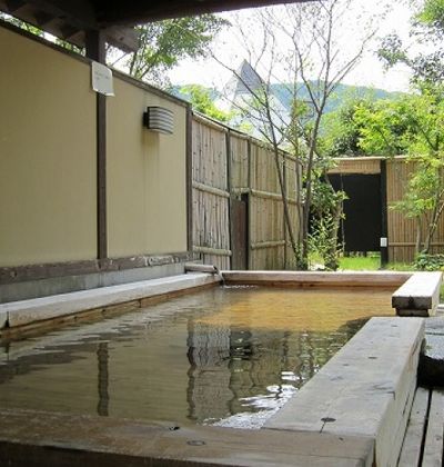 佐賀 緑のパワーも吸収できる唐津の日帰り露天風呂5選 おすすめ旅行を探すならトラベルブック Travelbook 佐賀 緑のパワーも吸収できる唐津の日帰り露天風呂5選 おすすめ旅行を探すならトラベルブック Travelbook