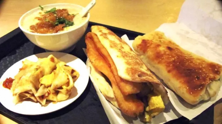 台湾 台湾式朝ごはんの定番３点セット 燒餅 油條 豆漿 の店５選 おすすめ旅行を探すならトラベルブック Travelbook