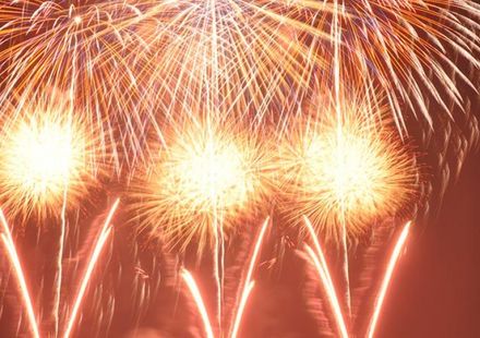 埼玉の花火大会22 8000発以上の大スケールを味わう人気の花火大会 おすすめ旅行を探すならトラベルブック Travelbook 埼玉の花火大会22 8000発以上の大スケールを味わう人気の花火大会 おすすめ旅行を探すならトラベルブック Travelbook