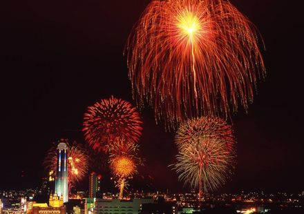 中国地方の花火大会22 松江花火 など 広島 岡山 鳥取 島根 山口の人気花火大会 おすすめ旅行を探すならトラベルブック Travelbook 中国地方の花火大会22 松江花火 など 広島 岡山 鳥取 島根 山口の人気花火大会 おすすめ旅行を探すならトラベルブック Travelbook