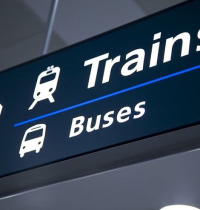 北海道】新千歳空港から札幌市内への交通比較(鉄道/バス/レンタカー