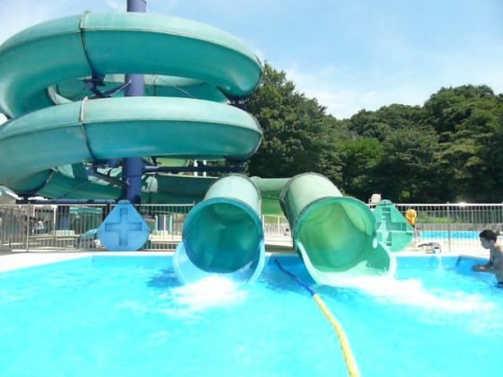 横浜 夏はやっぱりここ 気軽に通えるおすすめプール５選 おすすめ旅行を探すならトラベルブック Travelbook