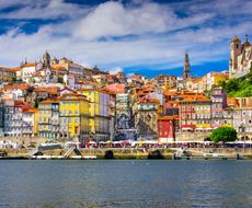 ポルトガル ポルトでおすすめ観光地18選 心ときめく港町を遊び尽くせ おすすめ旅行を探すならトラベルブック Travelbook ポルトガル ポルトでおすすめ観光地18選 心ときめく港町を遊び尽くせ おすすめ旅行を探すならトラベルブック Travelbook