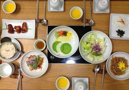 釜山 韓国グルメに欠かせない韓定食をたっぷり堪能できるおすすめ店5選 おすすめ旅行を探すならトラベルブック Travelbook 釜山 韓国グルメに欠かせない韓定食をたっぷり堪能できるおすすめ店5選 おすすめ旅行を探すならトラベルブック Travelbook
