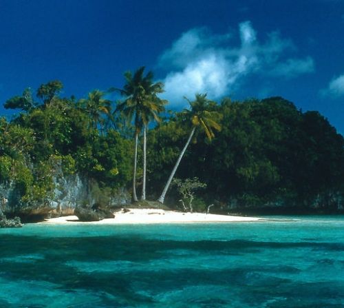 パラオ 世界屈指の美しい自然を堪能できる人気の定番観光スポット5選 おすすめ旅行を探すならトラベルブック Travelbook