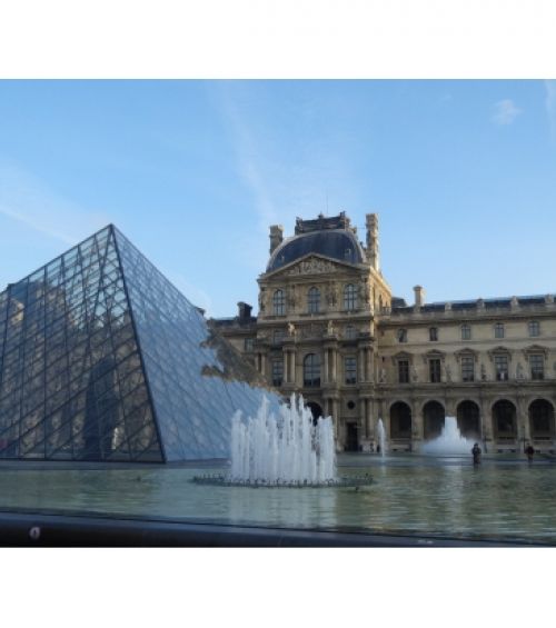 パリ 現地を歩いてパリっ子気分を満喫できるオプショナルツアー10選 おすすめ旅行を探すならトラベルブック Travelbook