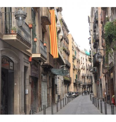 バルセロナ 旧市街の趣感じる街歩きが楽しいのんびりしたオプショナルツアー5選 おすすめ旅行を探すならトラベルブック Travelbook バルセロナ 旧市街の趣感じる街歩きが楽しいのんびりしたオプショナルツアー5選 おすすめ旅行を探すならトラベルブック Travelbook