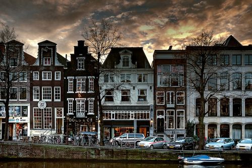 オランダ】街中を流れる美しい運河！世界遺産「アムステルダムの運河