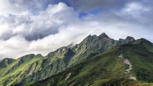 長野 岐阜 山小屋泊登山で挑む 初めての 奥穂高岳 登頂ガイド おすすめ旅行を探すならトラベルブック Travelbook