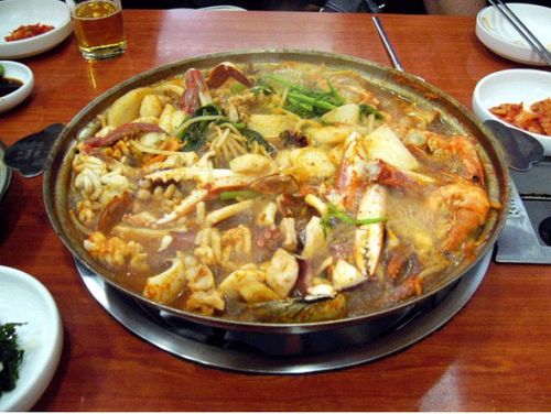 釜山 海鮮食材を食べ尽くす おすすめのグルメツアー５選 おすすめ旅行を探すならトラベルブック Travelbook