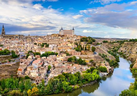 スペイン マドリード 周辺近郊の人気観光地を巡るおすすめ観光ツアー10選 おすすめ旅行を探すならトラベルブック Travelbook スペイン マドリード 周辺近郊の人気観光地を巡るおすすめ観光ツアー10選 おすすめ旅行を探すならトラベルブック Travelbook