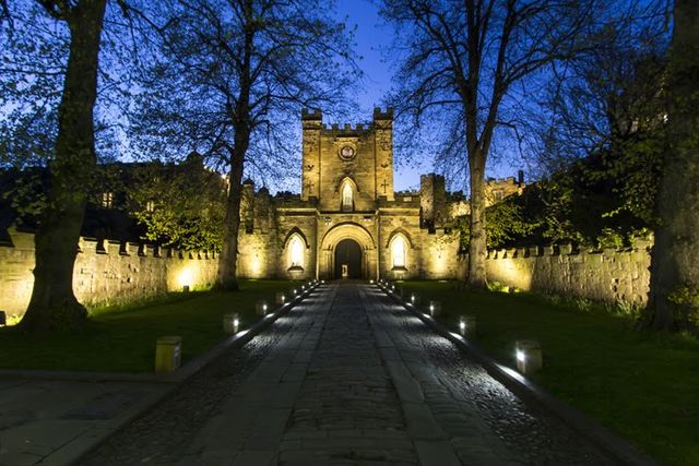 【世界遺産】ダラム城と大聖堂は、イギリスの最も精巧で美しいゴシック建築