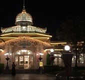東京ディズニーランド tdl内でいきたいおすすめレストラン14選 おすすめ旅行を探すならトラベルブック Travelbook 東京ディズニーランド tdl内でいきたいおすすめレストラン14選 おすすめ旅行を探すならトラベルブック Travelbook