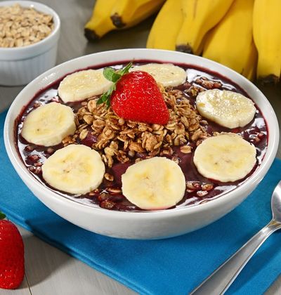 ハワイの朝はこれ 極上アサイーボウルが食べられるワイキキのお店10選 おすすめ旅行を探すならトラベルブック Travelbook
