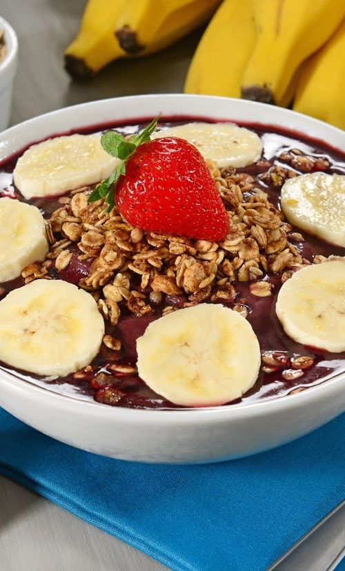 ハワイの朝はこれ 極上アサイーボウルが食べられるワイキキのお店10選 おすすめ旅行を探すならトラベルブック Travelbook