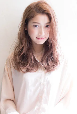 ロングの髪型 ヘアスタイル 女子ウケがいいおしゃかわヘア 自分らしい便利な暮らしを トラベルブック Travelbook