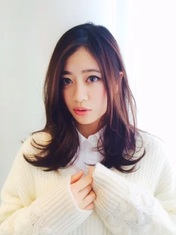 春の髪型 ヘアスタイル ふんわりヘアで女の子らしさ全開 自分らしい便利な暮らしを トラベルブック Travelbook