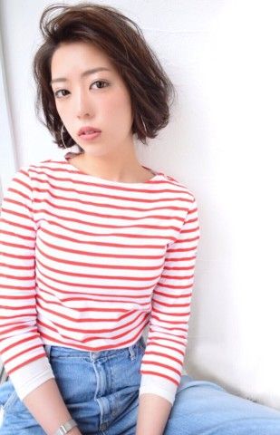 春の髪型 ヘアスタイル ふんわりヘアで女の子らしさ全開 自分らしい便利な暮らしを トラベルブック Travelbook 春の髪型 ヘアスタイル ふんわりヘアで女の子らしさ全開 自分らしい便利な暮らしを トラベルブック Travelbook