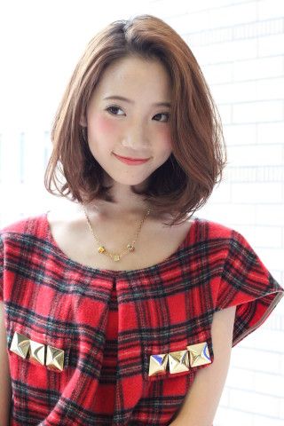 ミディアムパーマの髪型 ヘアスタイル おすすめヘアで脱マンネリ 自分らしい便利な暮らしを トラベルブック Travelbook