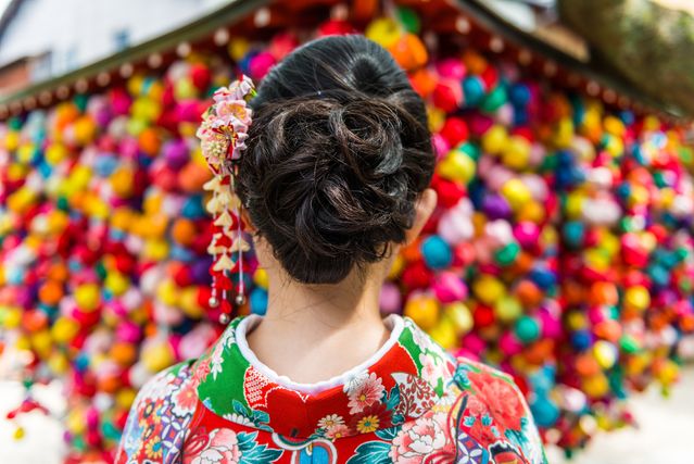 成人式向けの髪型 ヘアスタイル 振袖にぴったりなヘアにしよう 自分らしい便利な暮らしを トラベルブック Travelbook