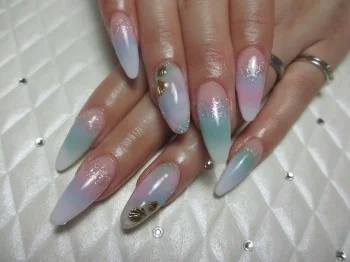 大人可愛いディズニーネイルのおすすめまとめ 指先から楽しもう 自分らしい便利な暮らしを トラベルブック Travelbook