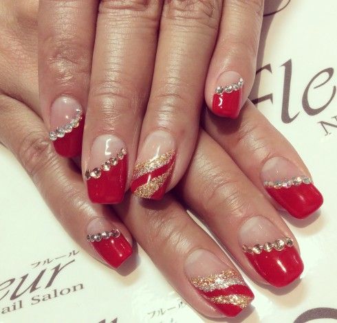 大人の女性におすすめのネイルデザインまとめ おすすめ旅行を探すならトラベルブック女子旅