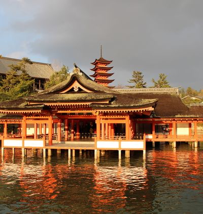 21年版 広島のおすすめ初詣スポット 人気の神社 お寺一覧 おすすめ旅行を探すならトラベルブック Travelbook 21年版 広島のおすすめ初詣スポット 人気の神社 お寺一覧 おすすめ旅行を探すならトラベルブック Travelbook
