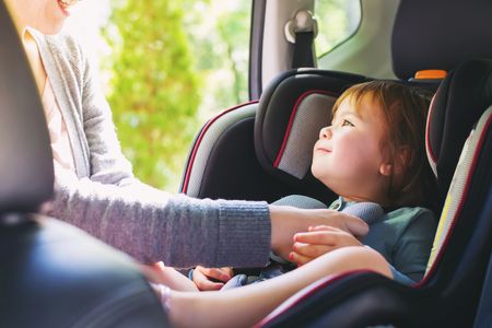新基準 簡単装着の Isofix 対応チャイルドシート トラブルブック 新基準 簡単装着の Isofix 対応チャイルドシート トラブルブック