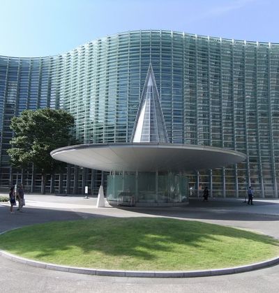 国立新美術館は六本木のオアシス アートなカフェでゆったり過ごそう おすすめ旅行を探すならトラベルブック Travelbook 国立新美術館は六本木のオアシス アートなカフェでゆったり過ごそう おすすめ旅行を探すならトラベルブック Travelbook