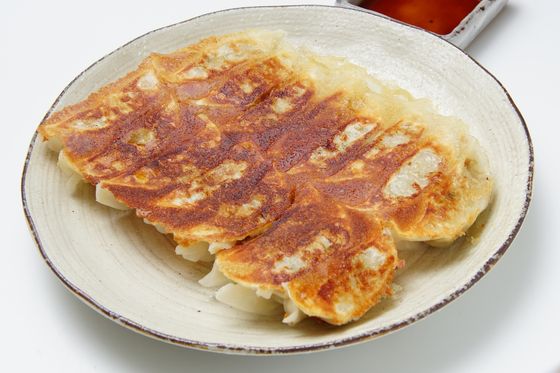 横浜 羽根つきに秘伝のタレ 中華街の餃子店４選 おすすめ旅行を探すならトラベルブック Travelbook