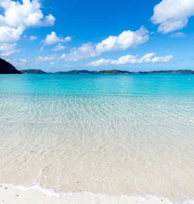 沖縄 おすすめの穴場ビーチと海水浴場11選 地元写真家が写真で伝えたい場所とは おすすめ旅行を探すならトラベルブック Travelbook 沖縄 おすすめの穴場ビーチと海水浴場11選 地元写真家が写真で伝えたい場所とは おすすめ旅行を探すならトラベルブック Travelbook