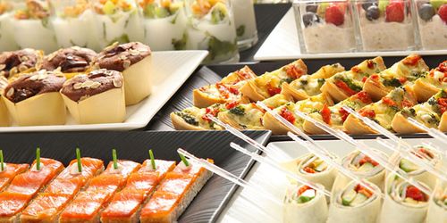 恵比寿 人気ホテルランチビュッフェ14選 ホテルで優雅なランチを満喫 おすすめ旅行を探すならトラベルブック Travelbook