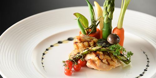 高級感溢れるホテルの料理 広島で誕生日ディナーにおすすめのレストラン おすすめ旅行を探すならトラベルブック Travelbook