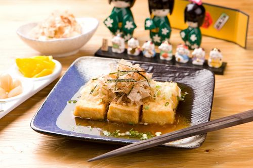 横浜駅周辺のおすすめ飲み屋まとめ 美味しいお酒とご飯を食べられるお店一覧 おすすめ旅行を探すならトラベルブック Travelbook