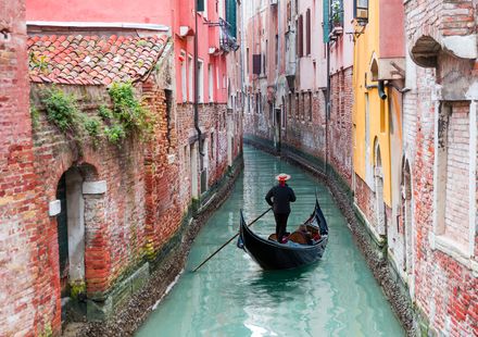イタリア旅行 持ち物リストやwi Fi ワイファイレンタル まで紹介 おすすめ旅行を探すならトラベルブック Travelbook イタリア旅行 持ち物リストやwi Fi ワイファイレンタル まで紹介 おすすめ旅行を探すならトラベルブック Travelbook