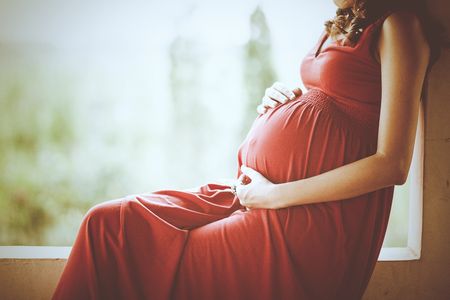おしゃれと機能性を兼ね備えた人気のマタニティウェアおすすめ15選 トラブルブック