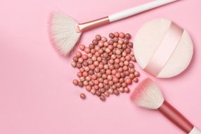 クッションファンデ用のパフおすすめ7選 下地要らずで化粧直しも簡単 自分らしい便利な暮らしを トラベルブック Travelbook