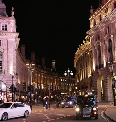 ロンドン 見所満載のピカデリー サーカスでおすすめの観光スポット5選 おすすめ旅行を探すならトラベルブック Travelbook ロンドン 見所満載のピカデリー サーカスでおすすめの観光スポット5選 おすすめ旅行を探すならトラベルブック Travelbook